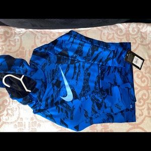 Nike hoodie boys size 4